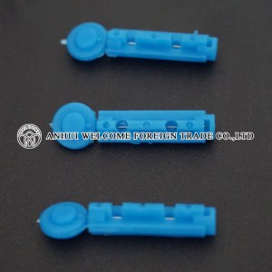 plastic-blood-lanctes