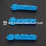 plastic-blood-lanctes